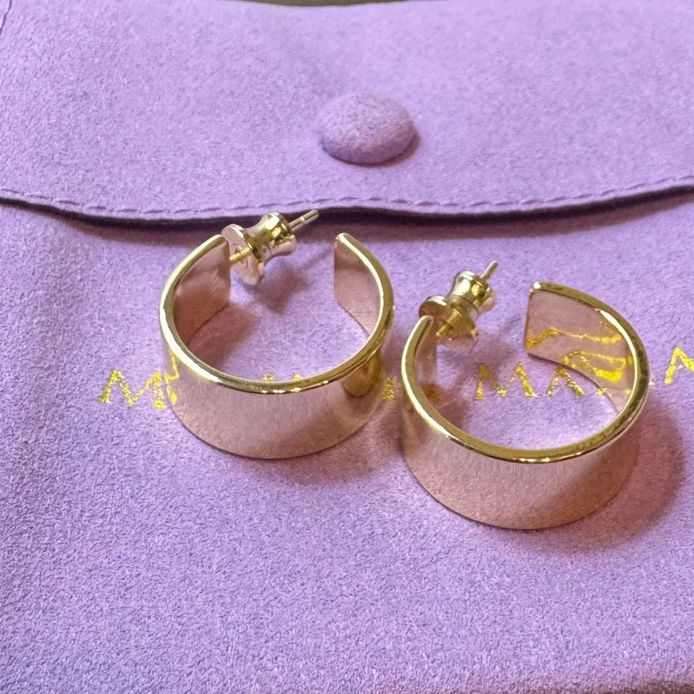 Melinda Maria Gold Hoop Earrings- .75”
